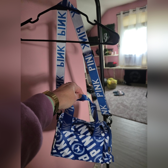 PINK (Off-Brand) Blue Logo Small Duffle / Gym Bag - Picture 2 of 7